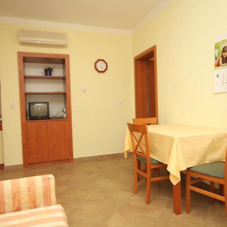 Apartments With A Parking Space マリ・ロシニュ エクステリア 写真
