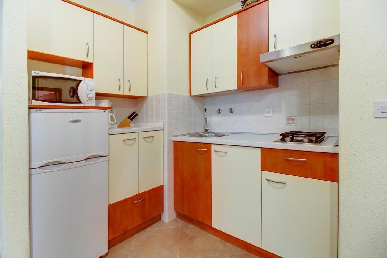 Apartments With A Parking Space マリ・ロシニュ エクステリア 写真