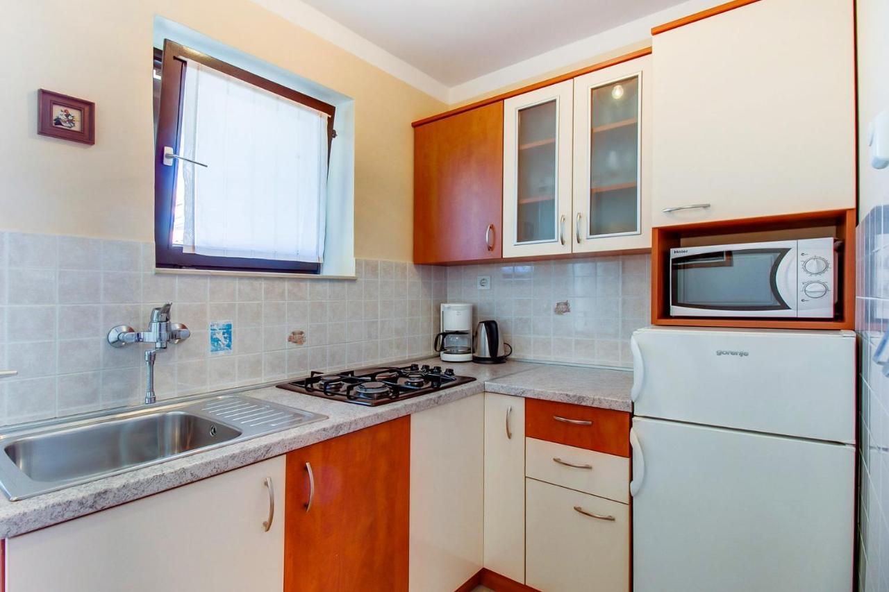 Apartments With A Parking Space マリ・ロシニュ エクステリア 写真