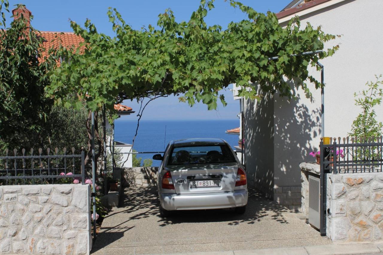 Apartments With A Parking Space マリ・ロシニュ エクステリア 写真